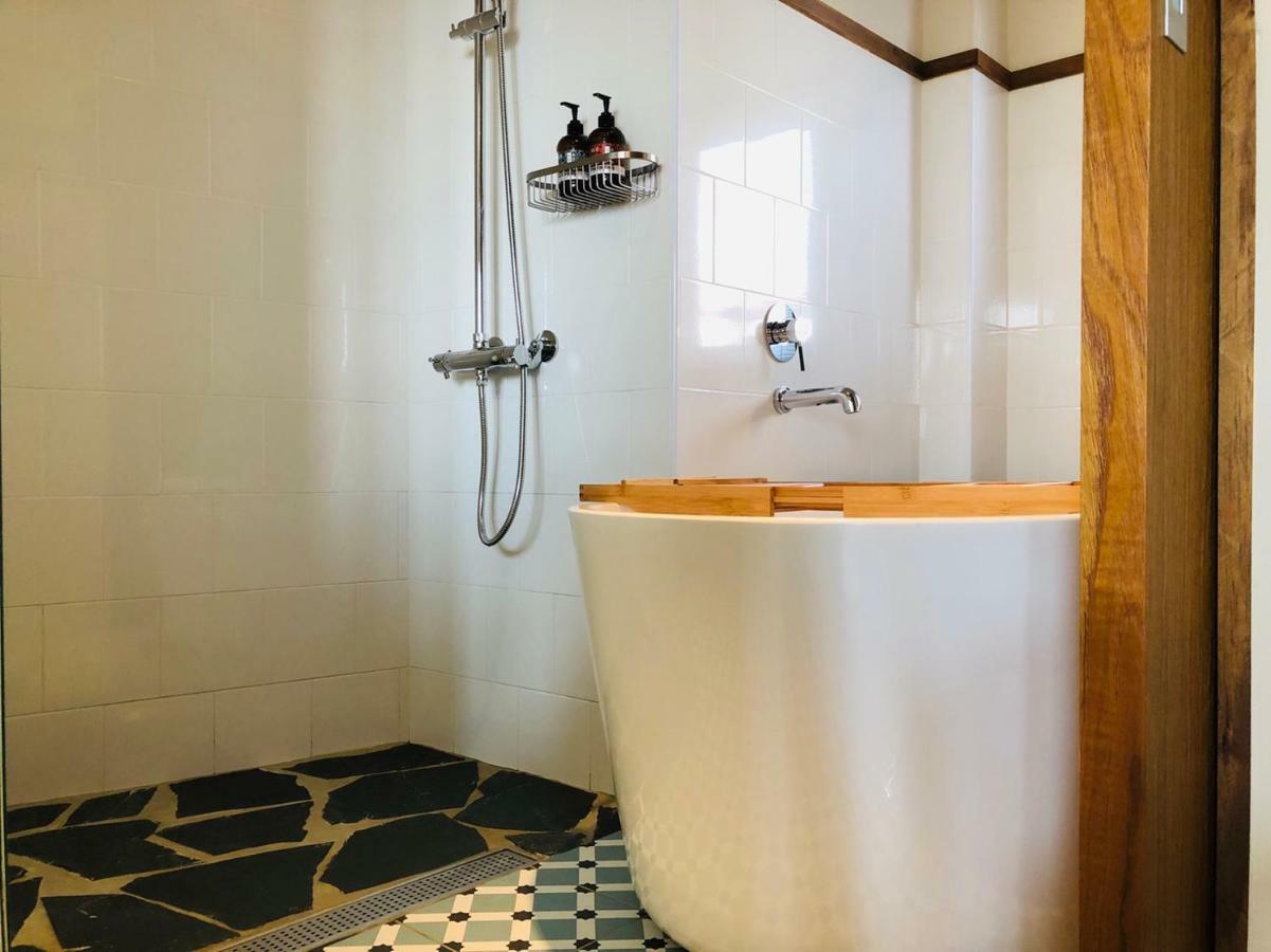 Casa Ostia Bed & Breakfast ย่านเมืองเก่าเฮ้งชุน ภายนอก รูปภาพ